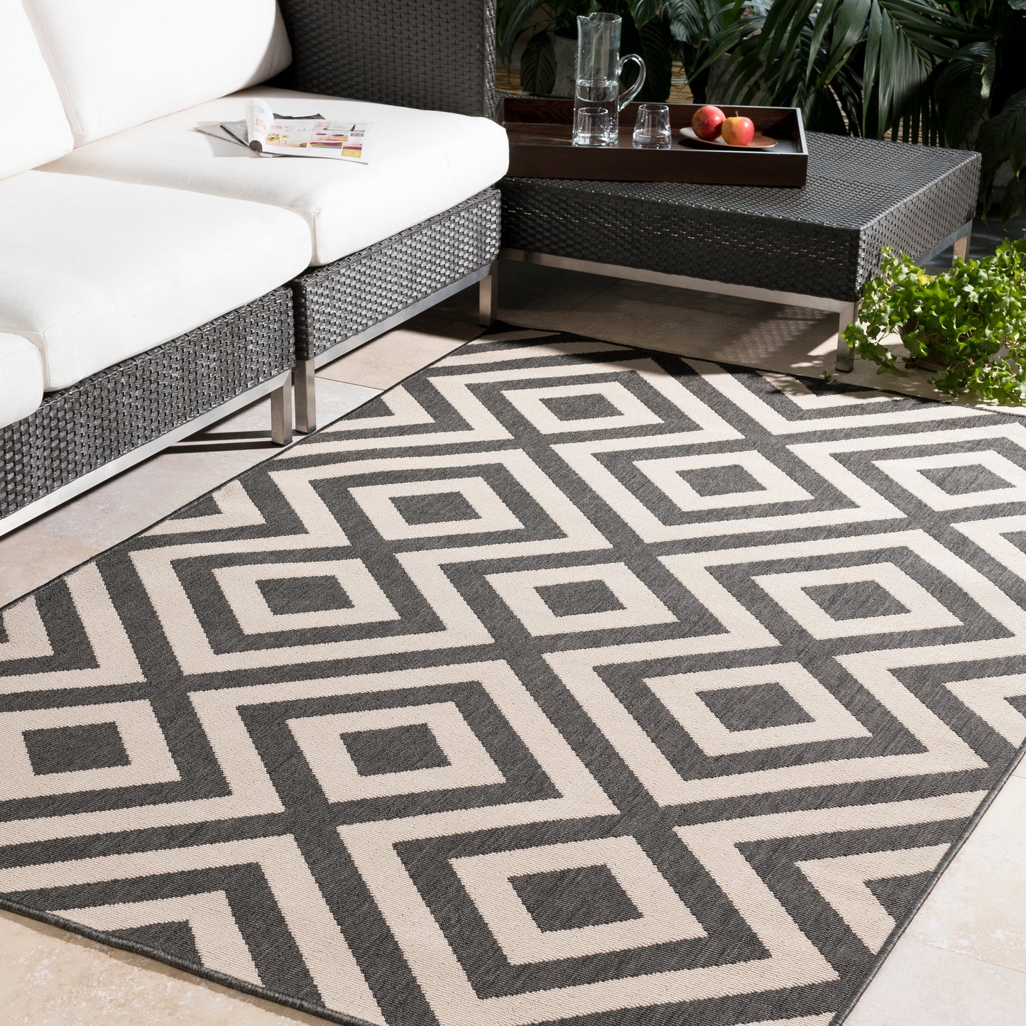 Alfresco 1118 Machine Woven Synthetic Blend Indoor/Outdoor Area Rug by Surya Rugs